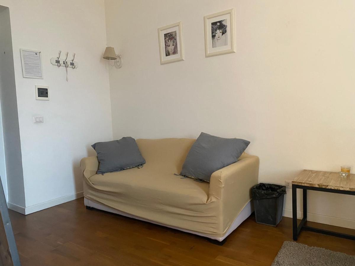 La Rosa Di Roma1 Cozy Big Room In San Giovanni Εξωτερικό φωτογραφία